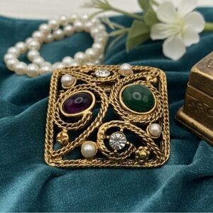 Vintage Style Multi-Gem & Pearl Brooch